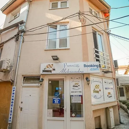 Aleksandra U Centru Grada * Kragujevac