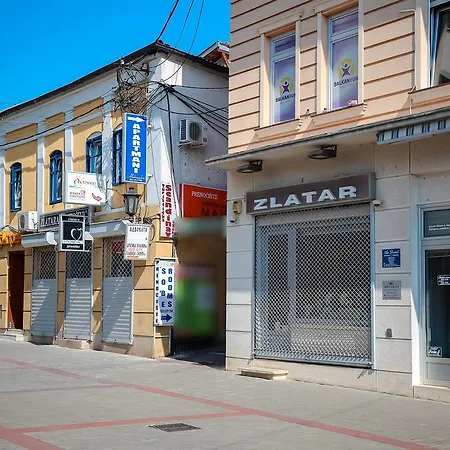 Aleksandra U Centru Grada *