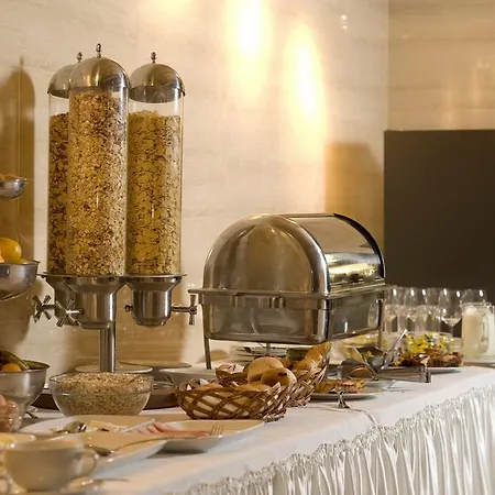 Aleksandra U Centru Grada * كراغوييفاك