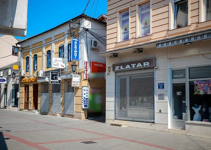 Aleksandra U Centru Grada *